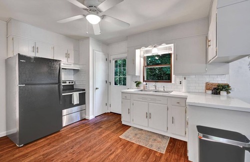 Gap Cabaña | The Hideaway Cottage