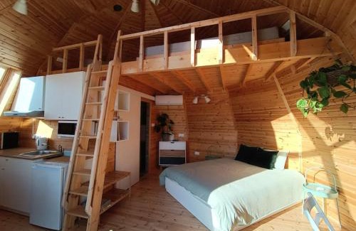 Akoursos Chalet De Esquí | The Hive