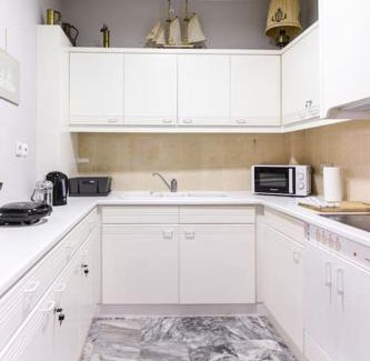 Voula Apartamento | The Holiday Place in Voula for 4