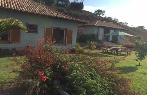 Araras Casa | Linda Vista - 4suites, Piscina, Sauna, Jacuzzi, Cancha de Voleibol de Playa / Tenis