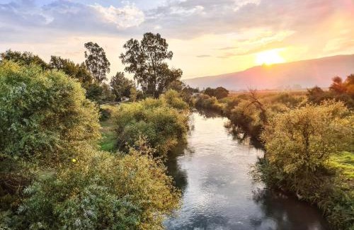 Sde Nehemia Villa | The Jordan River Villa by Travel Hotels Group