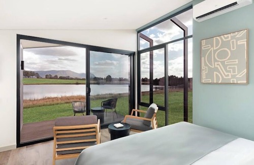 Pokolbin Hotel | The Lane Retreat