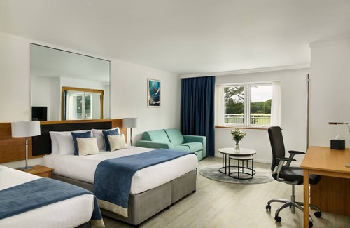 Hayling Island Hotel | The Langstone Quays