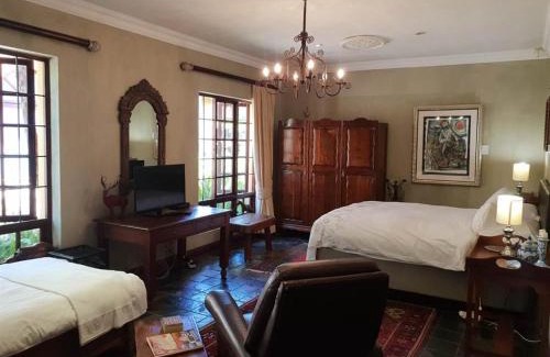 Fontainebleau Apartamento | The Lemon Tree Self- Catering