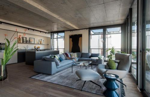 Neve Tzedek Hotel | The Levee