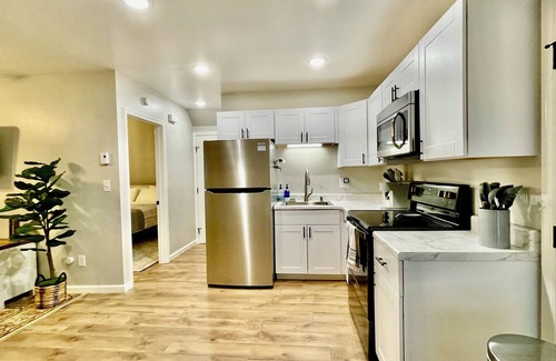 Honesdale Apartamento | The Little Hayloft - Clean & Bright One Bedroom Loft in Honesdale, PA