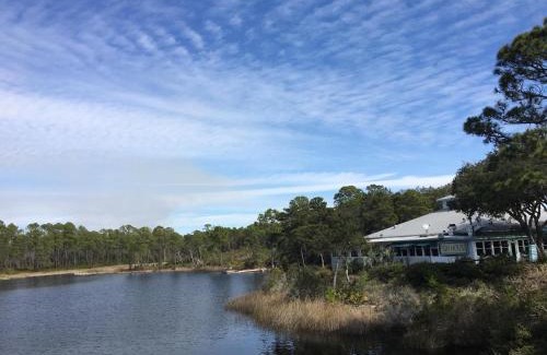 Seagrove Beach Casa | The Little Pearl on 30A's Eastern Lake