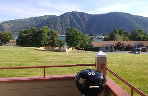 Wapato Point Condominio | The Lodge At Wapato Point Resort-Lake Chelan, Manson WA - 1 BDR UPPER FLOOR Unit