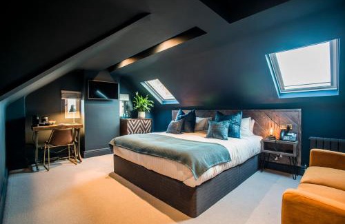 Duxford Hotel | The Lodge Duxford