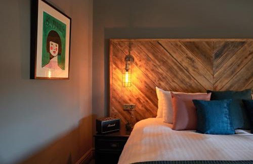 Duxford Hotel | The Lodge Duxford