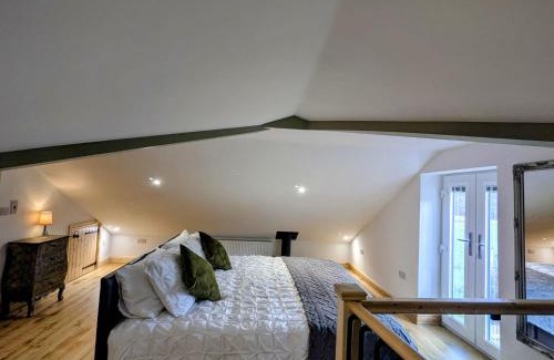 Treharris Casa | The Lodge near Bike Park Wales Pen y Fan Brecon Beacons