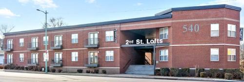 Clarksville Casa | The Lofts of Downtown (540 N 2nd St, #210)