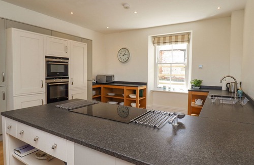 Embleton Apartamento | THE LOOKOUT (EMBLETON), family friendly, with open fire in Embleton