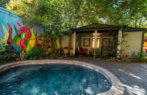 Bywater Hotel | The Lookout Inn