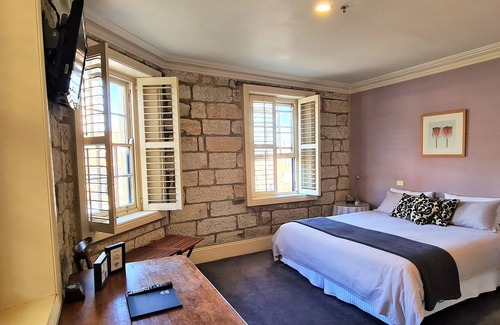 Millers Point Hotel | The Lord Nelson Brewery Hotel