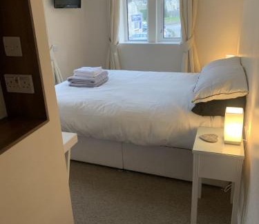 Marshfield Hotel | The Lord Nelson Inn