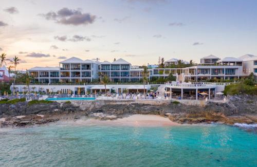 Smith's Hotel | The Loren at Pink Beach