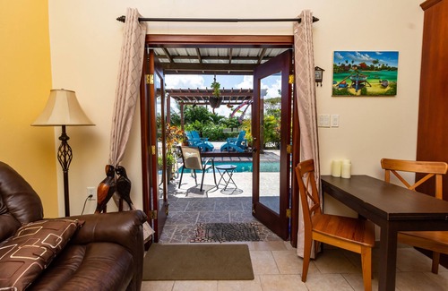 Corozal Complejo | The Luxury Poolhouse, Casa 2 at Casa de Shelley Corozal, Belize