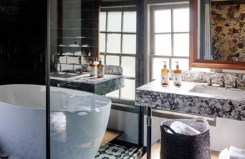 Healdsburg Hotel | The Madrona