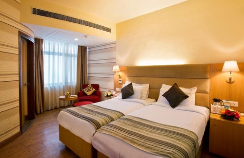 Bareilly Hotel | The Manor Bareilly by Leisure Hotels