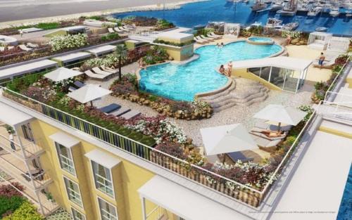 Gibraltar Apartamento | The Marina Nest with Rooftop Pools