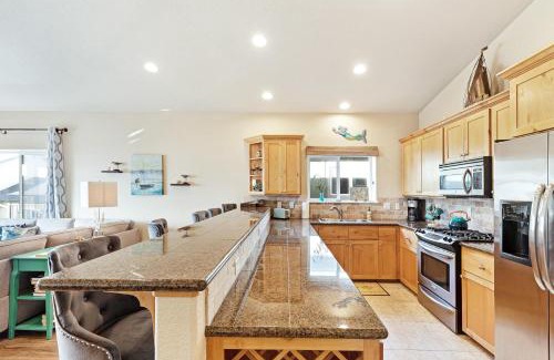 Gold Beach Casa | The Mermaid's Den