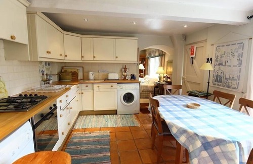 Tisbury Cabaña | The Mews Cottage, TISBURY