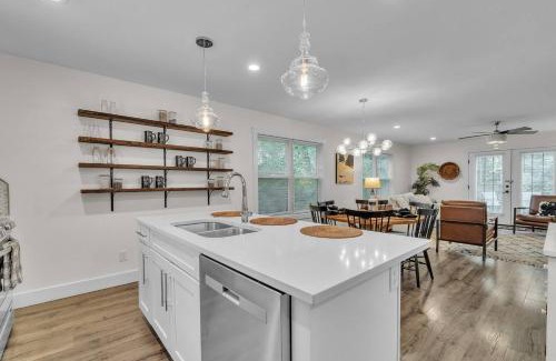 Water Hill Casa | The Newly Built Custom Townhome by The Arbor Collection