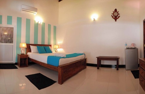 Galewela Cama Y Desayuno | The Nilambara Lake View