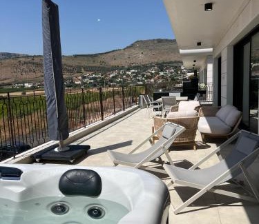 Migdal Apartamento | The Nine Villas