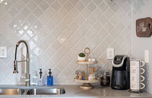 Hastings Apartamento | The Nininger Apt - Walk to DT & River, King Bed