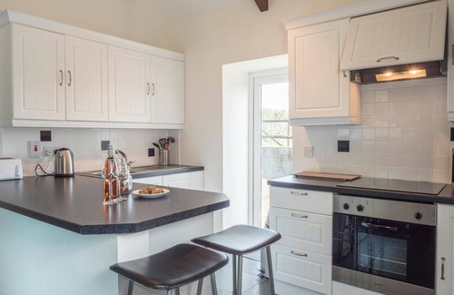 Golden Grove Cabaña | The Old Forge, Llandeilo