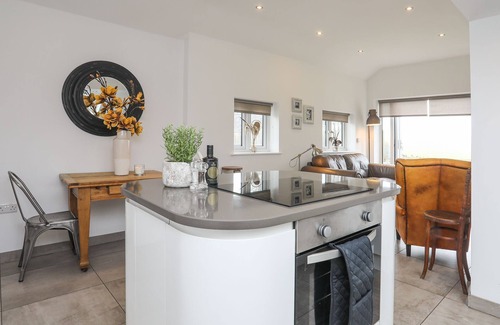 Denbigh Cabaña | The Old Piggery - a cosy fire that sleeps 2 guests in 1 bedroom