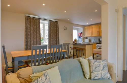 Down Thomas Cabaña | LA ANTIGUA OFICINA DE CORREOS, ideal para familias en Down Thomas, Ref 976152