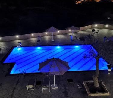 Wadi Musa Complejo | The Old Village Hotel & Resort