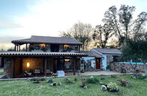 Sao Miguel de Poiares Casa | The Old Watermill Retreat - O Retiro da Azenha Velha