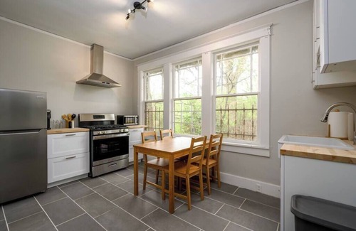 Cooper-Young Historic District Casa | The Oliver Duplex @ Cooper Young (Unit 1)