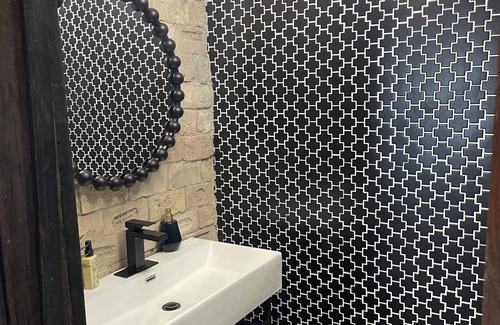 Uvalde Cabina | The only lodge on the Nueces River