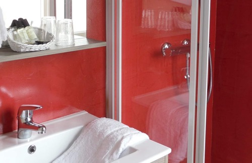 Royan Hotel | The Originals Access, Hôtel Corinna