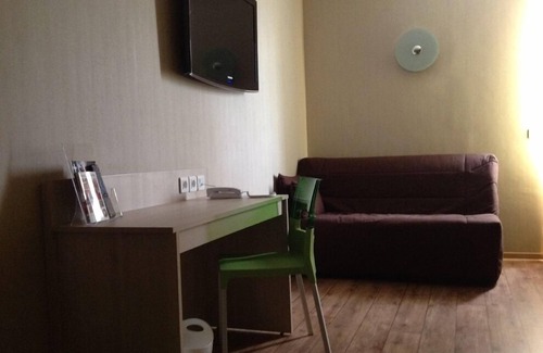 Dreux Hotel | The Originals City, Hotel des Lys, Dreux