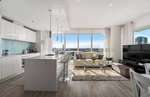 Victoria Park Apartamento | The Outlook - Calgary Tower & Stampede Views!