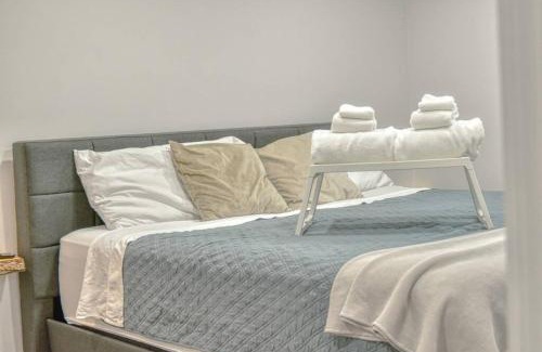 Portage La Prairie Apartamento | The Ox + Bow