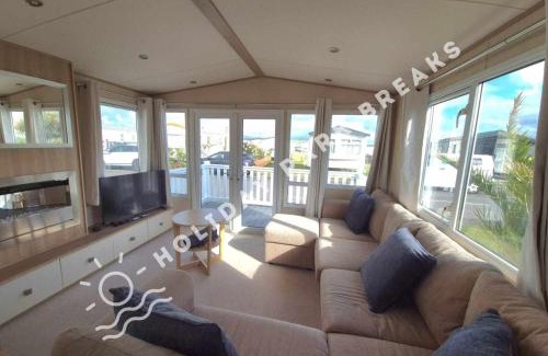 Selsey Casa | The Palms - Spacious 3 Bed at Seal Bay Resort in Selsey