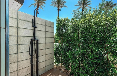 Cathedral City Hotel | The Paloma Resort