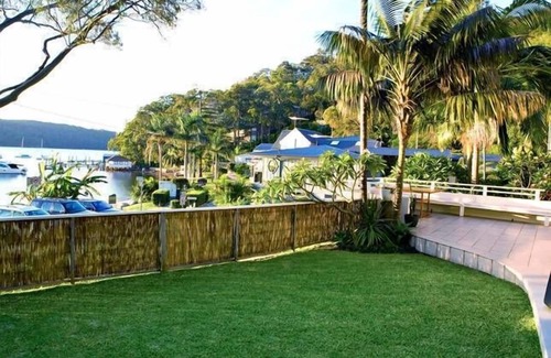 Clareville Cabaña | The Paradise Beach House