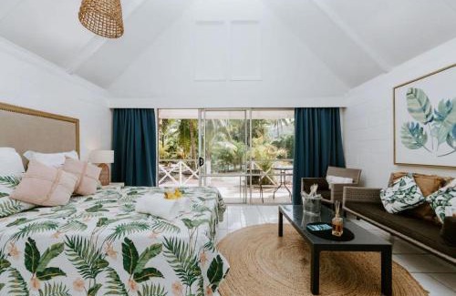 Ngatangiia Hotel | The Passage Villas