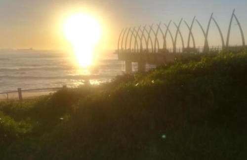 Umhlanga Apartamento | The Pearls of Umhlanga or Oceans Apts Balcony or City studio