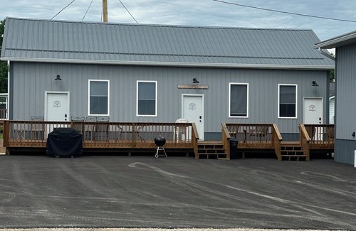 Cochrane Cabina | The perfect "Hideaway" from hectic everyday life in the heart of Buffalo County!