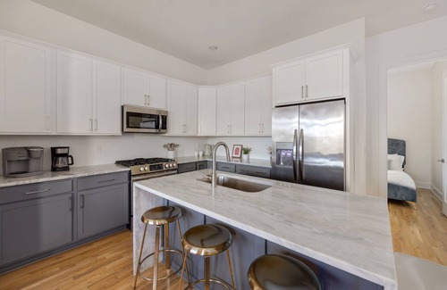 Haynes Area Casa | The Pink Stetson: Rooftop Views, Party Hats, Games