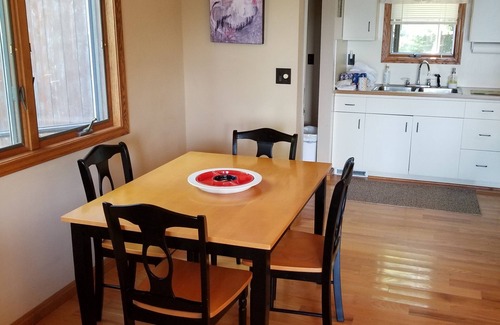 Millersburg Cabaña | The Point at Ocqueoc - Quiet Ocqueoc Lakefront Two Bedroom Cottage